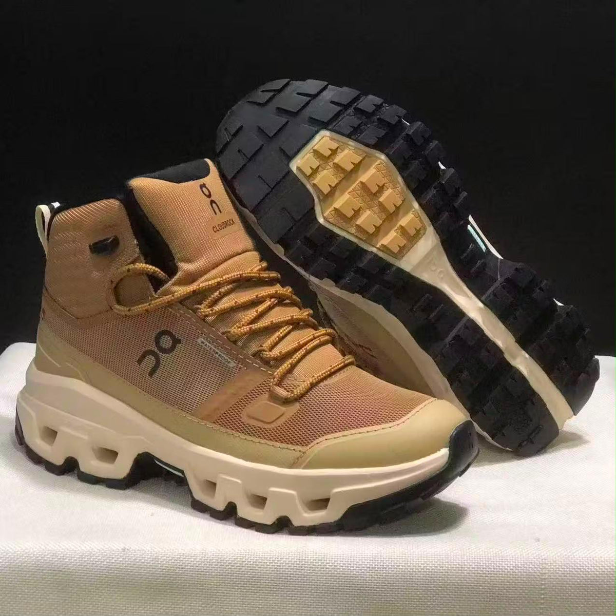 On Cloudrock 2 Waterproof - Caramelo