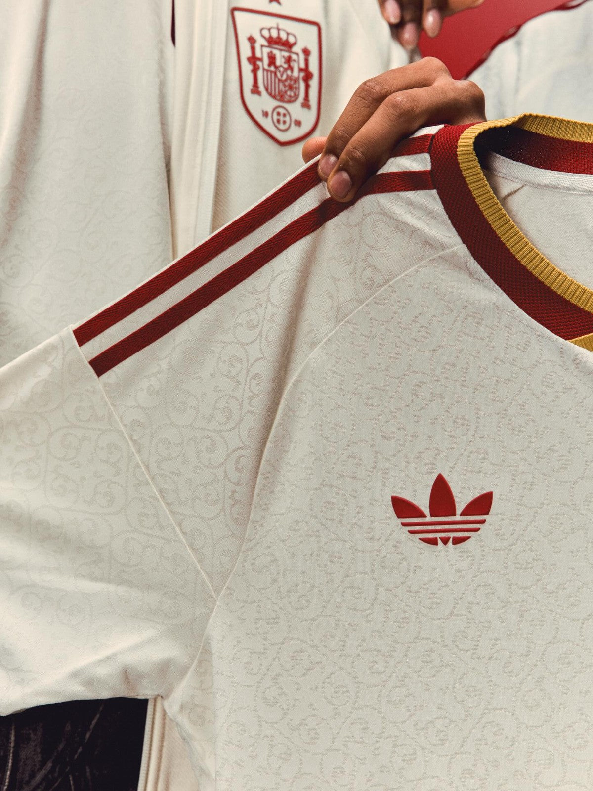 Camisa Espanha Adidas II 2026/27
