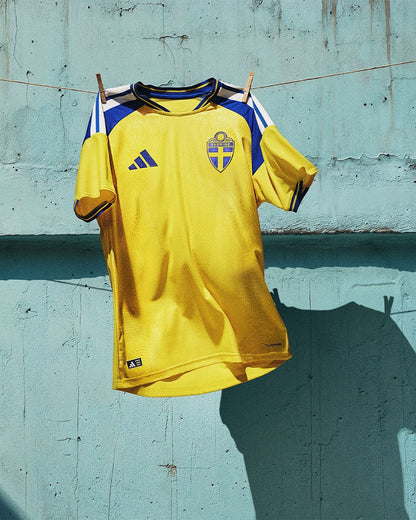 Camisa Suécia Adidas I 2026/27