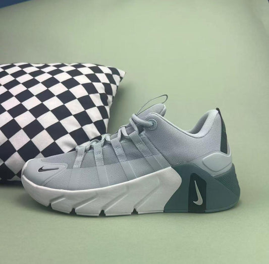 Tênis Nike Free Metcon 6
