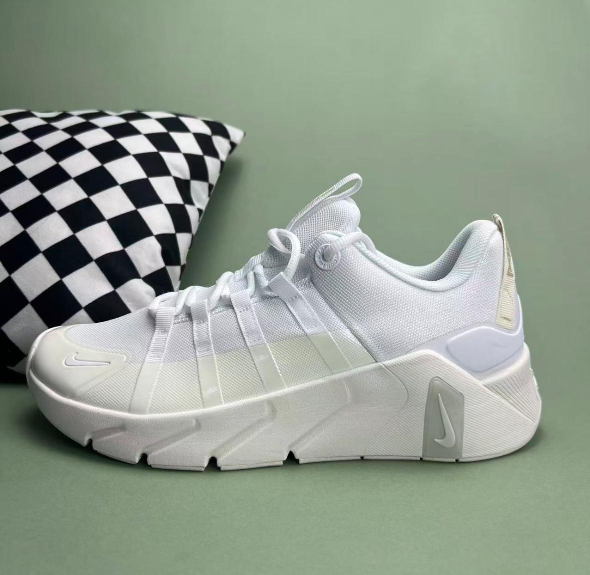 Tênis Nike Free Metcon 6